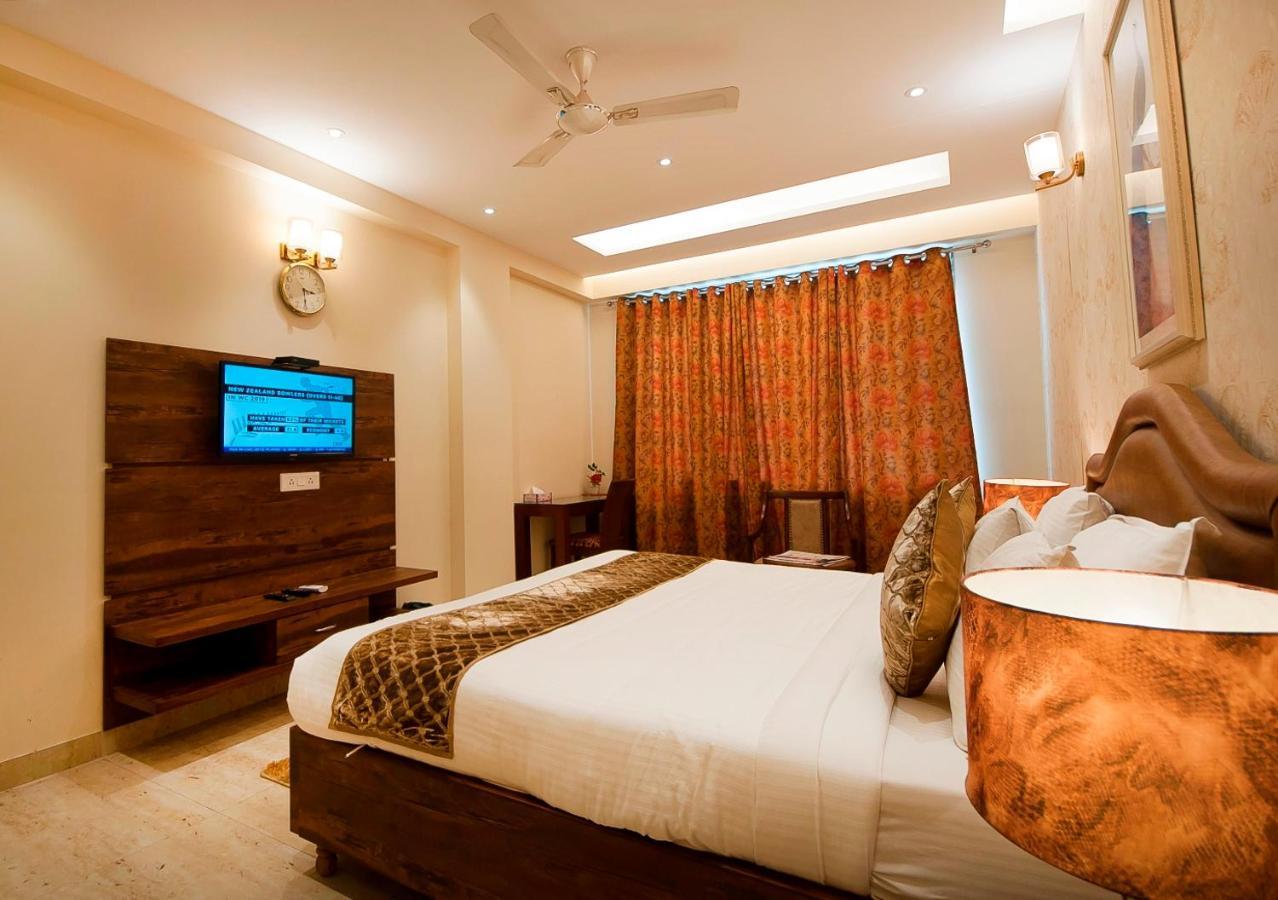 Imperial Apartments Huda City Gurgaon Exteriör bild