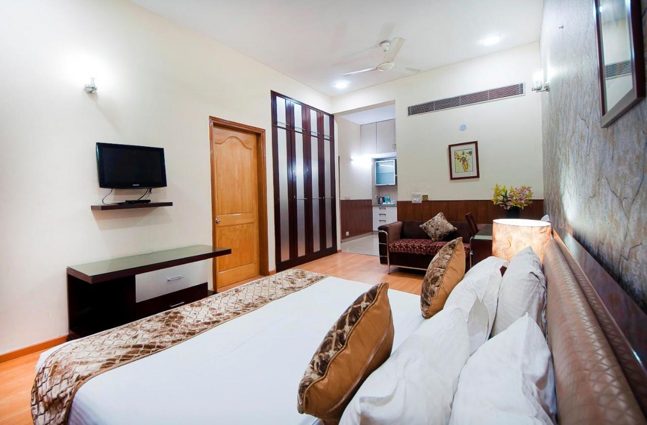 Imperial Apartments Huda City Gurgaon Exteriör bild
