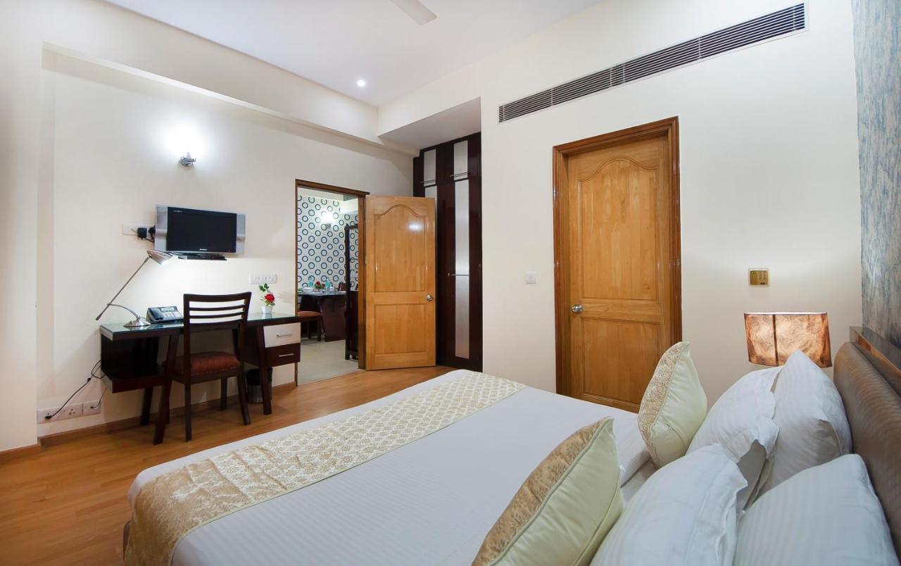Imperial Apartments Huda City Gurgaon Exteriör bild