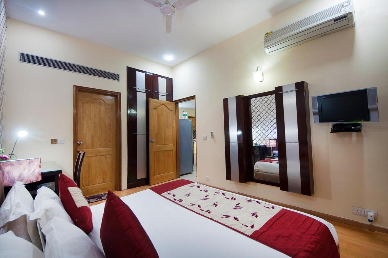 Imperial Apartments Huda City Gurgaon Exteriör bild